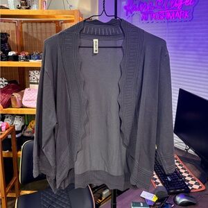 Open-Front Scallop-Trim Cardigan in Charcoal